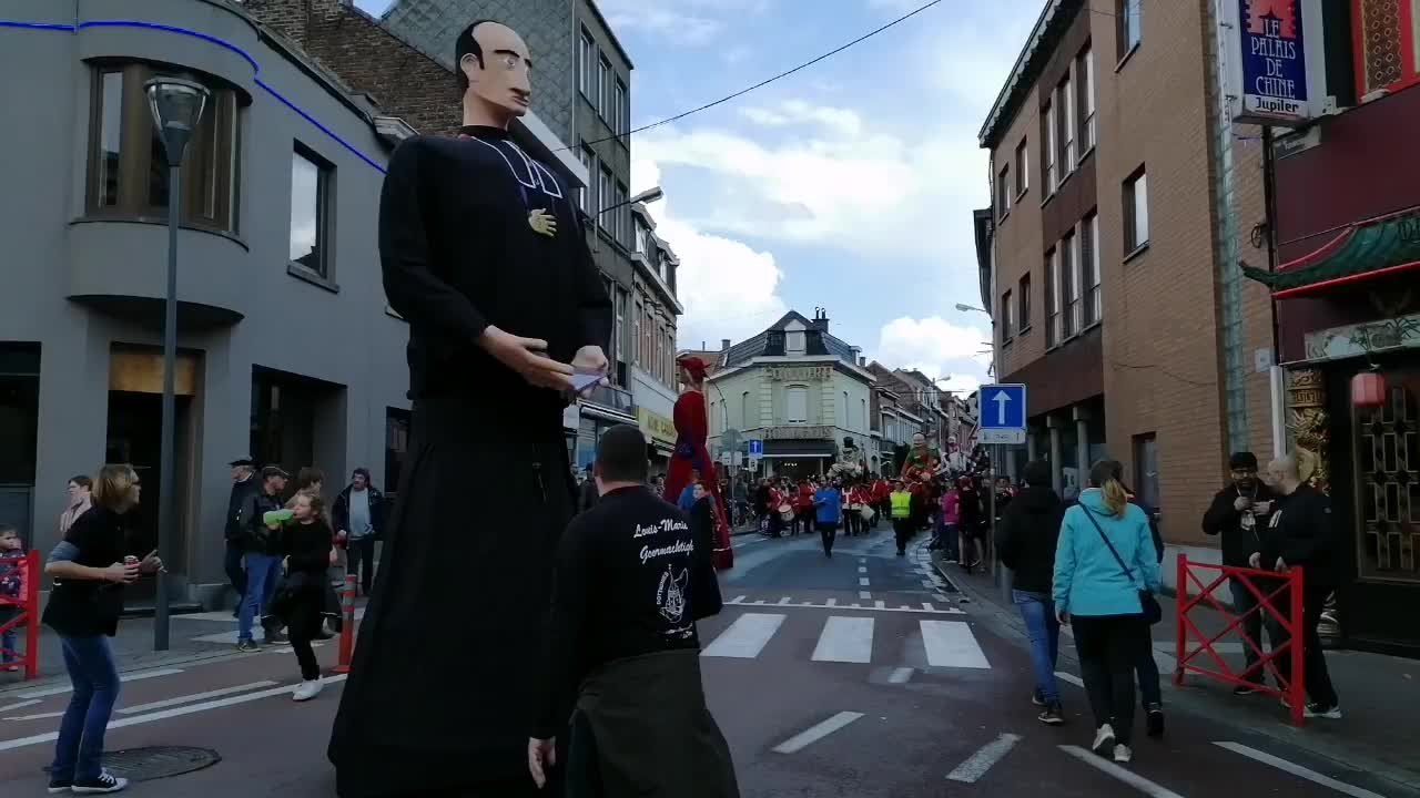 Un dimanche pluvieux pour l'édition 2019 de la fête des Hurlus, à Mouscron