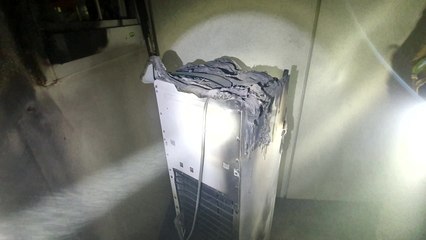 세종 아파트 5층에서 불...6명 연기 흡입 / YTN