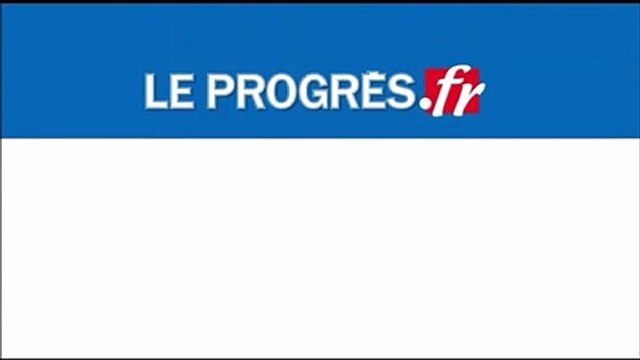 Les pompiers manoeuvrent avec un crocodile