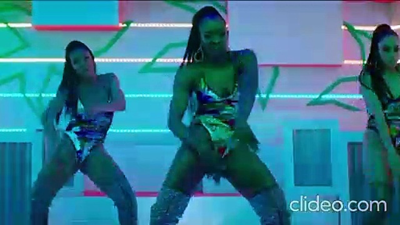 Nicki Minaj ft. Justin Bieber, Drake - Slow Down