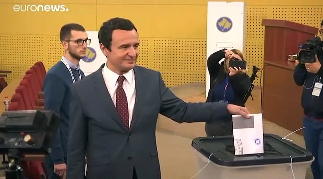 Wechsel im Kosovo: Vetevendosje liegt mit fast 26% knapp vorn