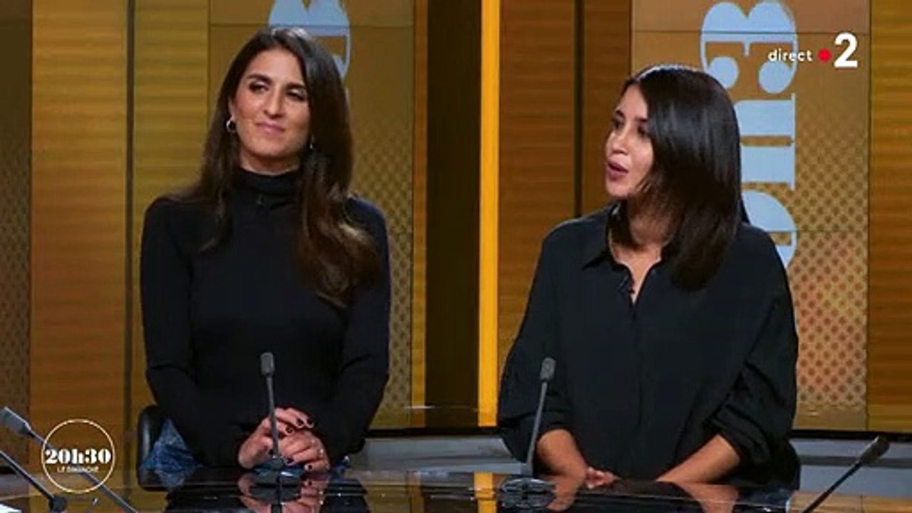 Regardez Véronique Sanson qui débarque par surprise hier soir au 20h de France 2 en surprenant Géraldine Nakache et Leïla Bekhti