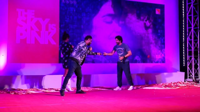 Priyanka Chopra & Farhan Akhtar Of 'The Sky Is Pink' Unveil 'The Beautiful Wall Of Love'