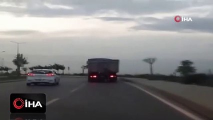 Kurtköy'de patenli gencin tehlikeli yolculuğu kamerada