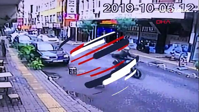 Kimyasal dolu varil bir anda patladı