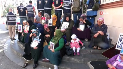 HDP önündeki ailelerin evlat nöbeti 35’inci gününde