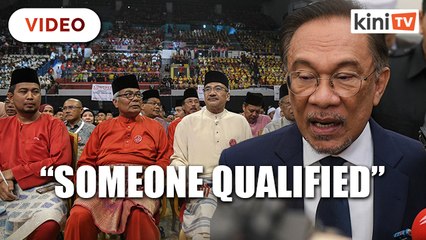 Anwar: Select finance minister based on qualifications, not race