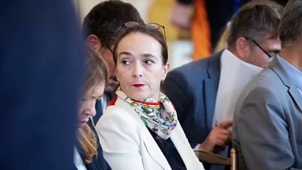 François Hollande : pourquoi il est entendu dans une enquête visant Delphine Ernotte