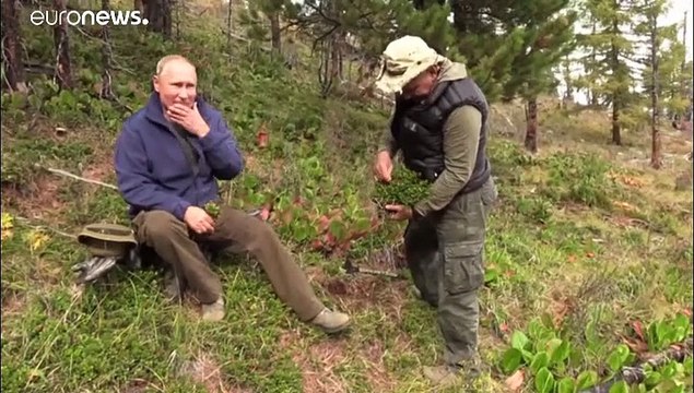 شاهد: بوتين يحتفل بعيد ميلاده 67 في جبال سيبيريا