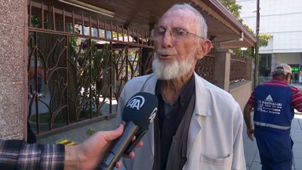 Esanslarını güzel söz ve şiirlerle satıyor - ANKARA