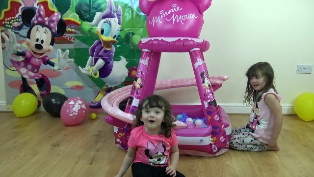 Minnie Mouse - Piscina de Bolinhas