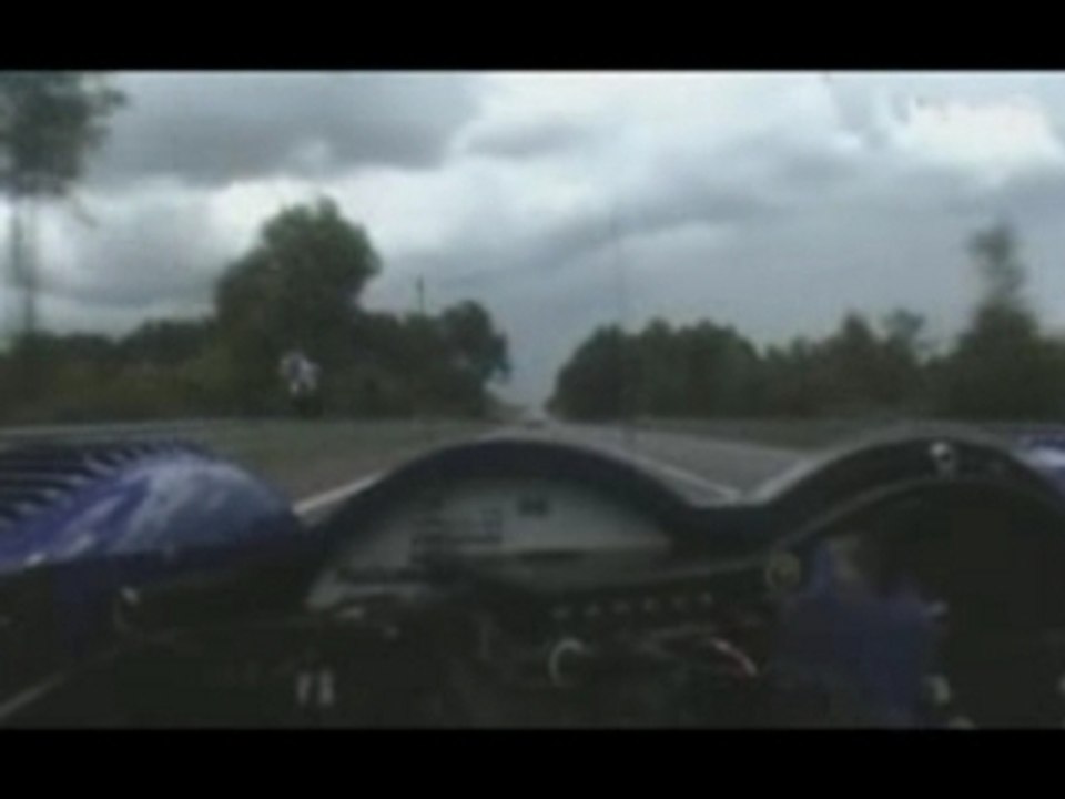 Le Mans 2007 - Pescarolo - Rollcentre Racing - Lap 1