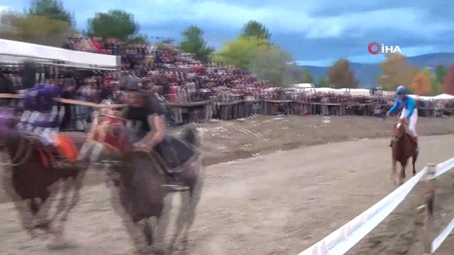 Pırlanta Pirinç Festivali’nde at yarışları nefesleri kesti