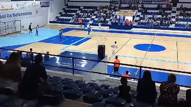 Nem sempre os gestos de magia são de golos. Este gesto de Côco vale muito