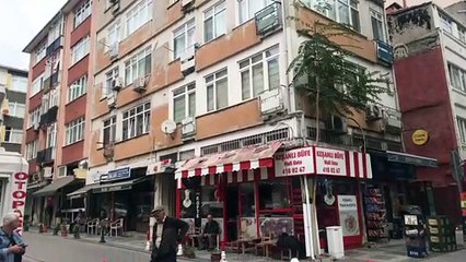Kadıköy'de riskli bina mühürlendi - İSTANBUL