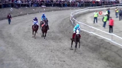 Pırlanta Pirinç Festivali'nde at yarışları nefesleri kesti