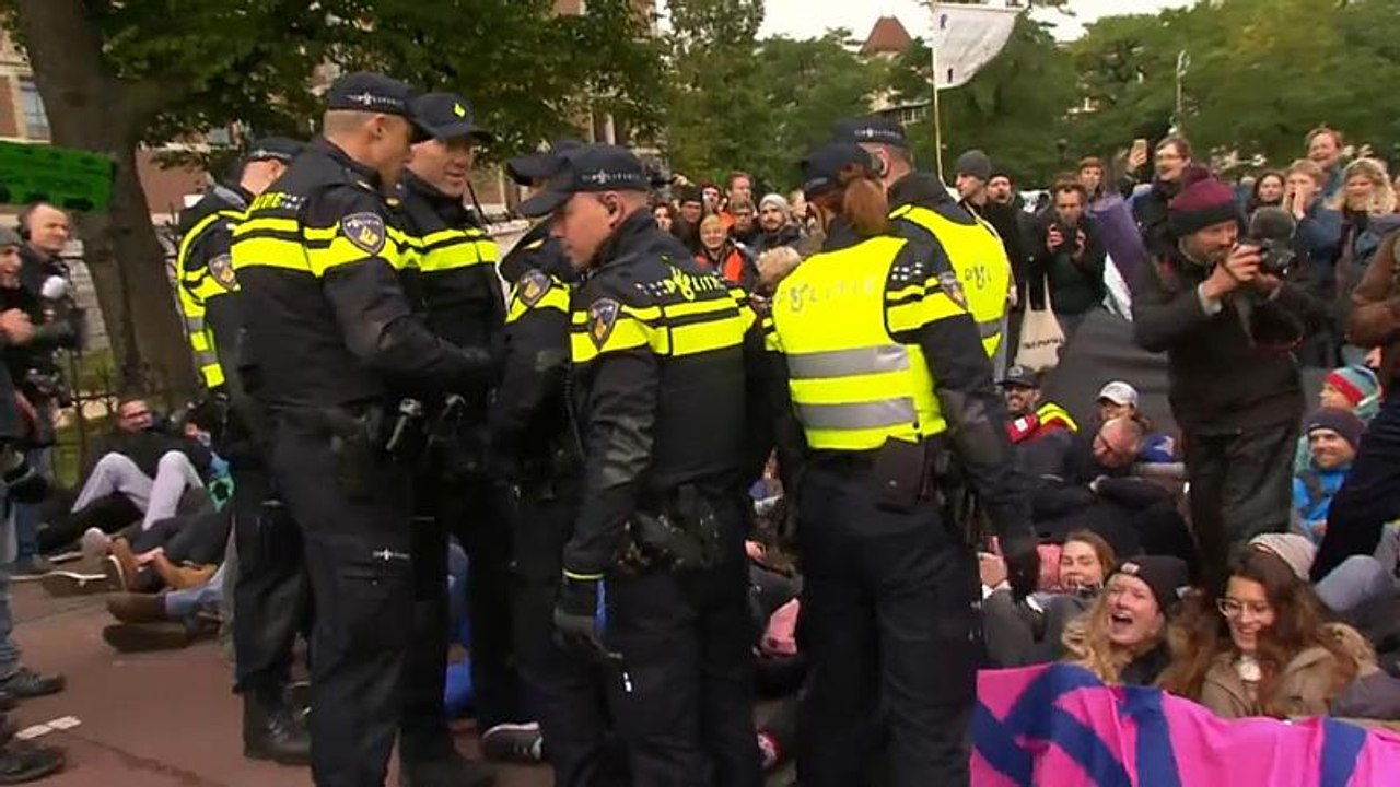Dutzende Festnahmen bei Klima-Protesten