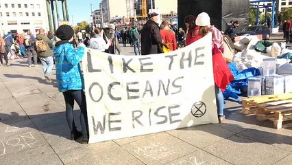 Extinction Rebellion: tüntetőket vettek őrizetbe Amszterdamban