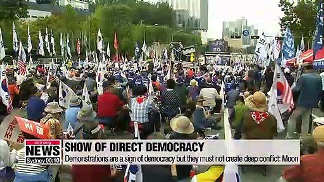 Moon says political differences should deepen into political conflict