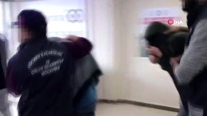 Kaza yapan tırdaki yaralı göçmenleri bırakıp kaçan insan kaçakçıları yakalandı