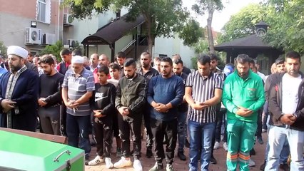 Sakarya'da tırın otobüs durağına çarpması - BURSA