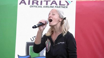 زن بی‌خانمان متروی لس‌آنجلس نخستین اُپرای رسمی خود را اجرا کرد