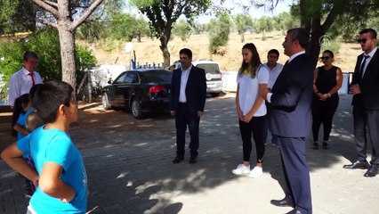 Transferden kazandığı parayla çocuklara yardım ediyor - BALIKESİR