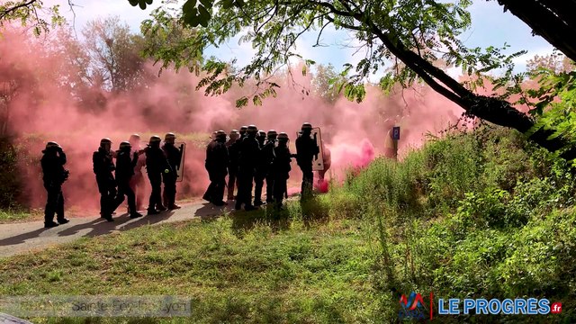 la compagnie de CRS n°46, dans le fort de Sainte-Foy-lès-Lyon
