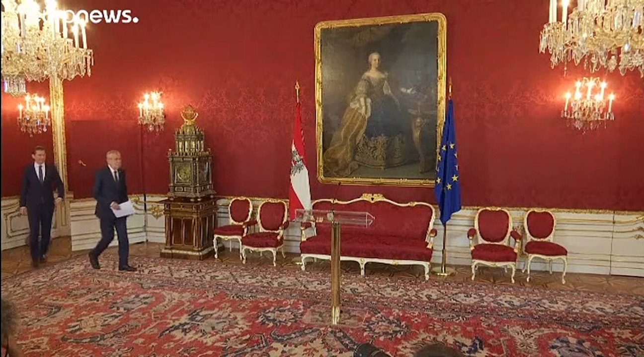 Kormányalakítással bízták meg Sebastian Kurzot