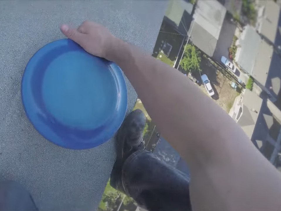 Videokunst: Dieser Frisbee-Clip raubt Ihnen garantiert den Atem