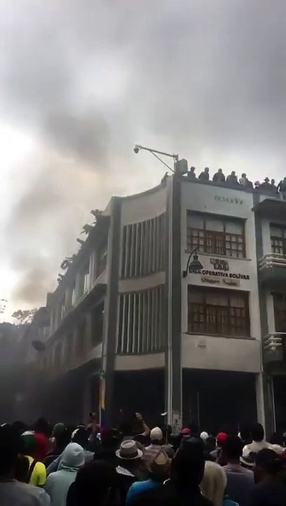 Manifestantes se toman la Gobernación de Bolívar