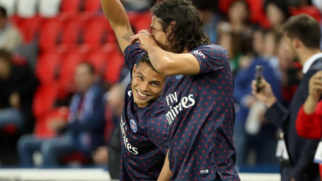 PSG : faut-il prolonger les contrats de Thiago Silva et de Cavani ?