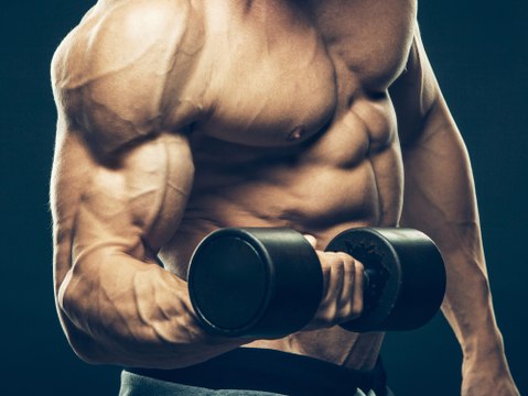 Diese Dinge solltest du im Fitnessstudio auf keinen Fall tun