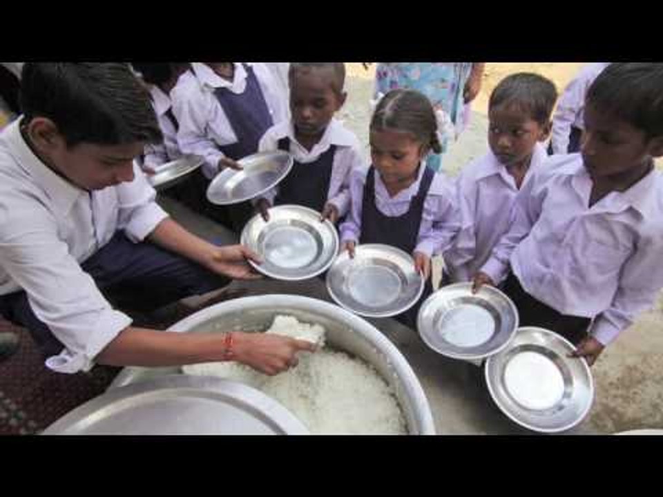 Aadhaar Can't be Mandatory  for Welfare Schemes:SC