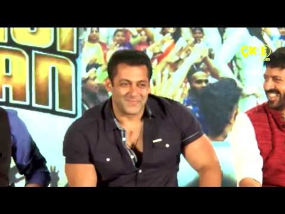 Salman Khan talks about his chemistry with Kareena Kapoor in Bajrangi Bhaijaan | SpotboyE