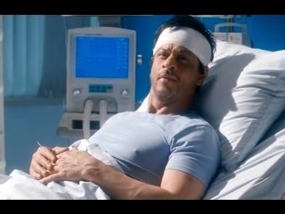 Shah Rukh Khan Continues Shooting For 'Fan' Despite INJURY | SpotboyE