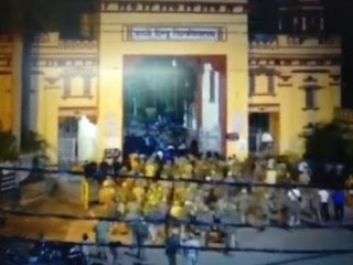 Police Beat Women Students at BHU