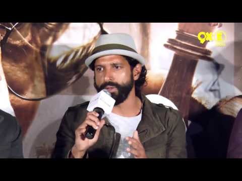 Farhan Akhtar REVEALS Why He Opt Out of SRK's 'Raees' | Wazir Trailer Launch