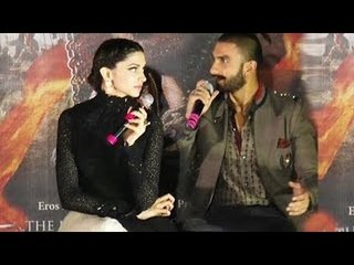 Deepika Padukone SHUTS Ranveer Singh with 'One Look' at 'Bajirao Mastani' Trailer Launch