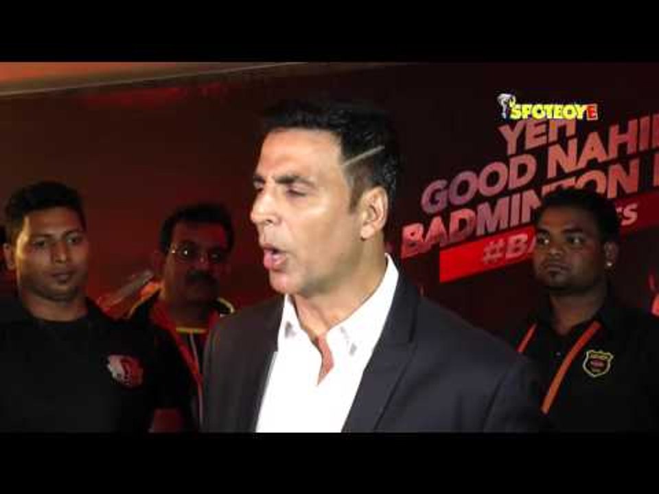 Actor Akshay Kumar gives a thumbs up on PBL | SpotboyE