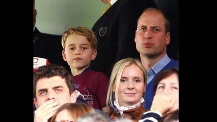 Prince William emmène Kate Middleton, et leurs petits bout de choux voir un match de football