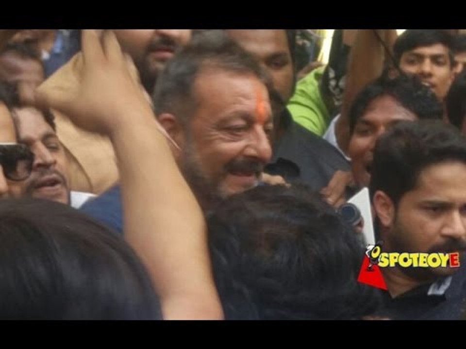 Sanjay Dutt MOBBED, reaches home from Jail | SpotboyE Exclusive