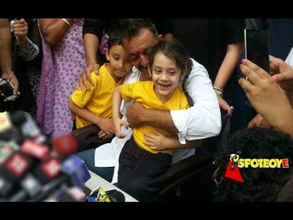 MUST WATCH | Sanjay Dutt's first press conference after his release from Jail | SpotboyE