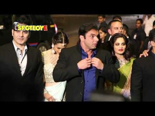 SRK finds parking space in Mehboob Studio! | Take 5