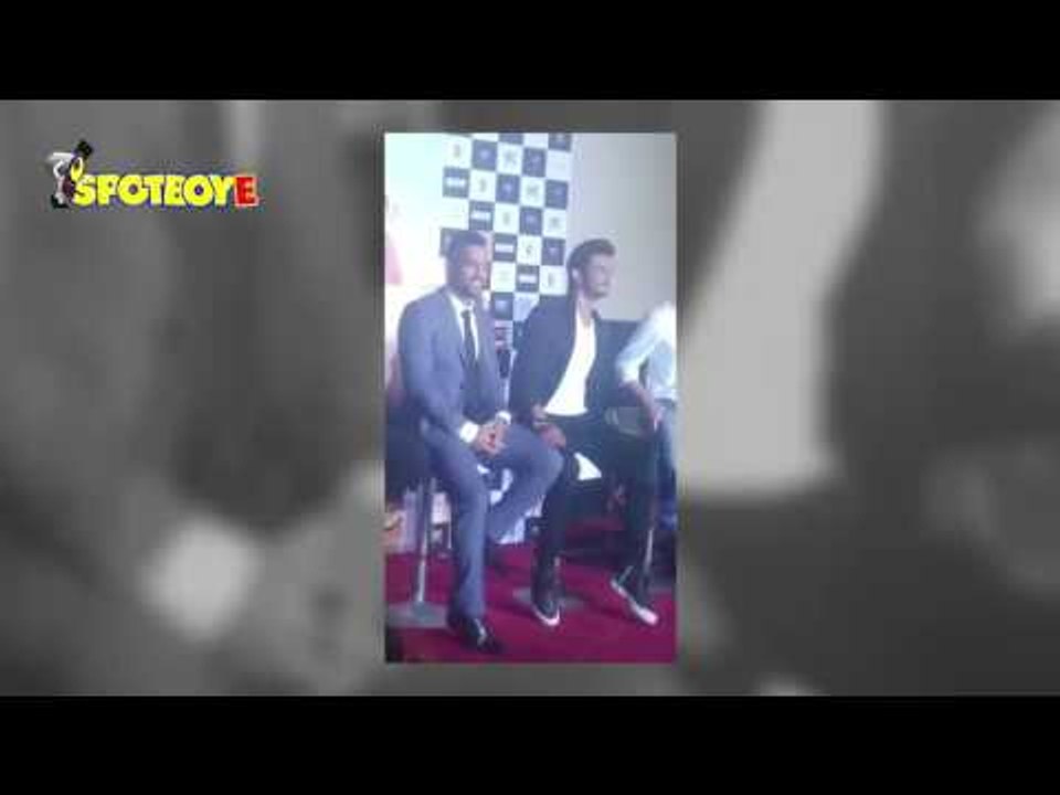 A dashing Mahendra Singh Dhoni and Sushant Singh Rajput at the trailer launch of MS Dhoni | SpotboyE