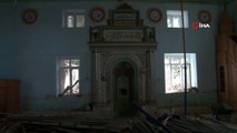 Tavas'ta 119 yıllık camide restorasyon çalışması başladı