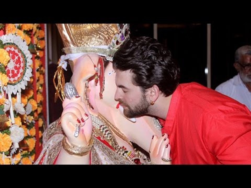 UNCUT: Neil Nitin Mukesh Ganpati Visarjan 2016 | SpotboyE