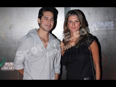 Malaika Arora Khan Turns Love Guru for Nandita Mahtani and Dino Morea | Bollywood News