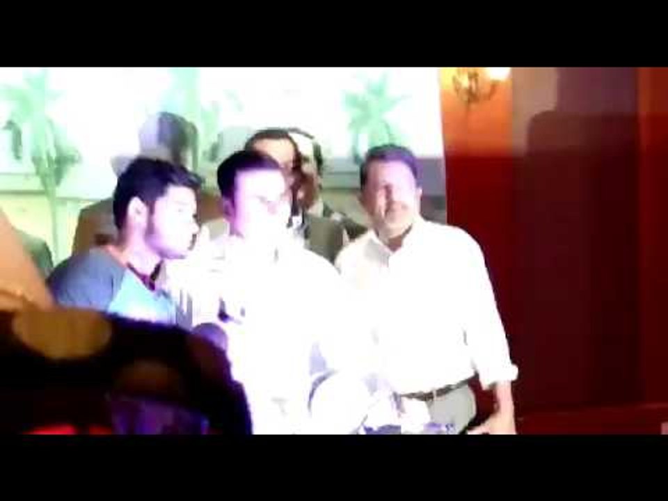 Akshay Kumar at the success bash of Jolly LLB 2 | SpotboyE