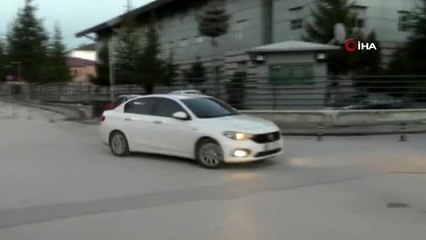 Bolu'da, kaçak içki imal eden baba ve oğullarına operasyon: 3 gözaltı